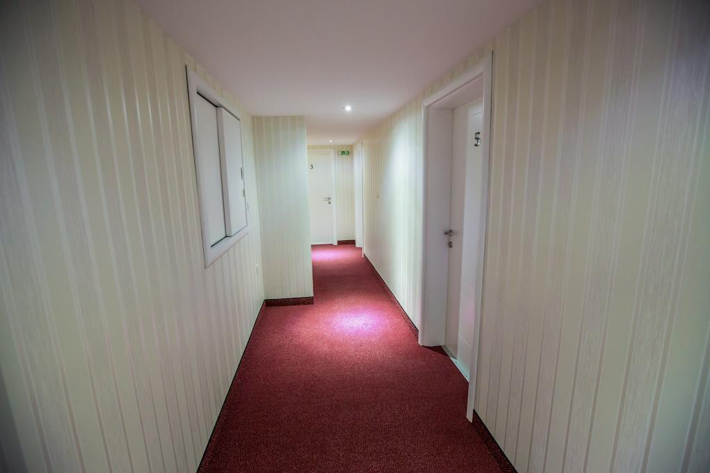 Apartments And Rooms Millennium Ogulin Esterno foto